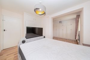 Photo 25- click for photo gallery